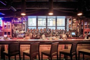 Stay true bar на Китай-городе