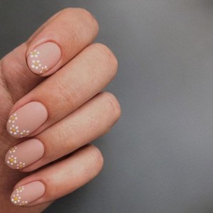 Twins naiLS на Нахимовском проспекте