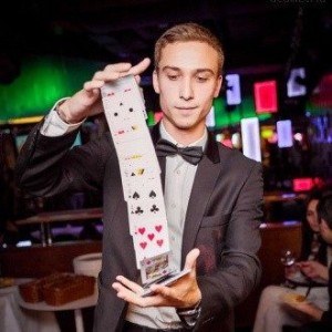 Дмитрий Старостин