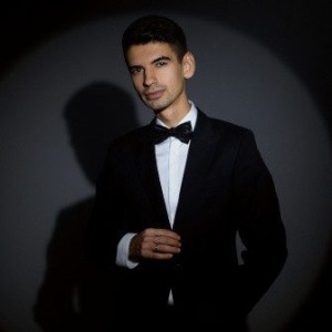 17 Роман Шуроле