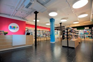 1 Hollyshop.ru на Менделеевской