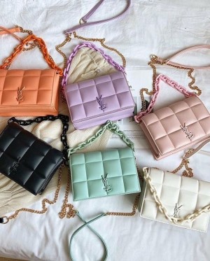 Color shop на Селигерской