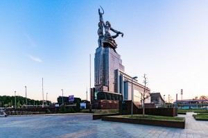 Музейно-выставочный центр Рабочий и колхозница на ВДНХ