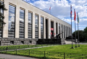 26 Центральный музей вооруженных сил РФ на Достоевской