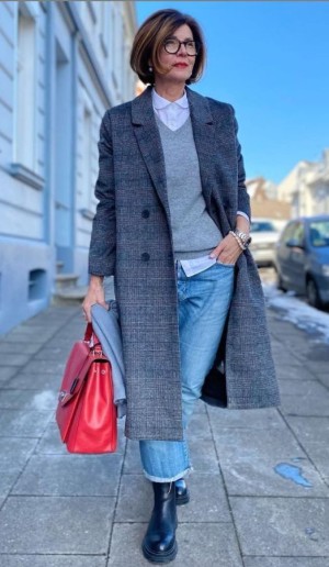 Francesca на Площади Революции